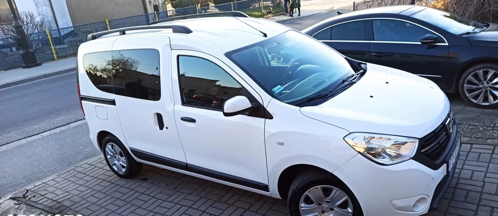 Dacia Dokker cena 27900 przebieg: 204500, rok produkcji 2018 z Buk małe 466